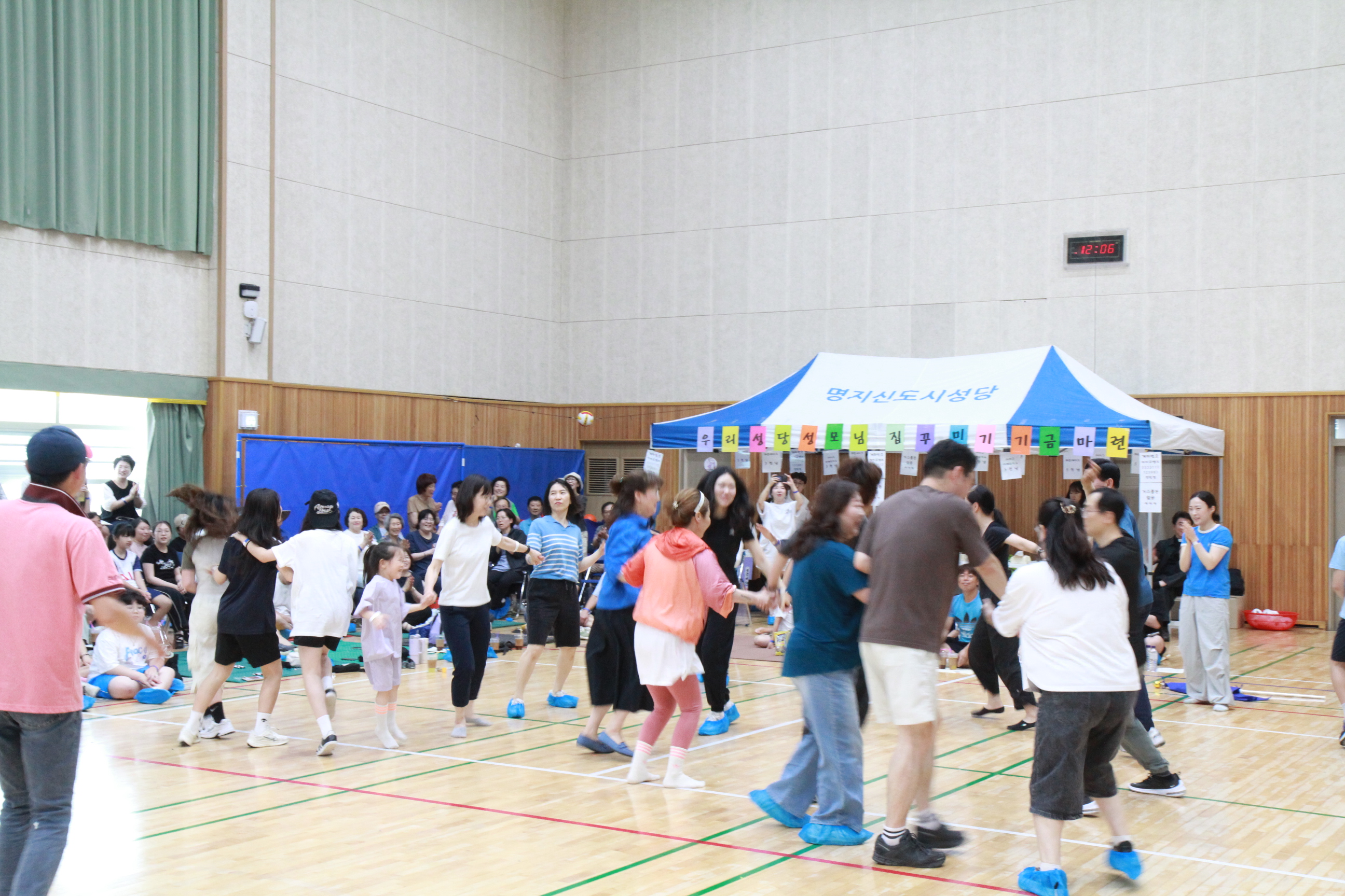본당의 날(42).JPG