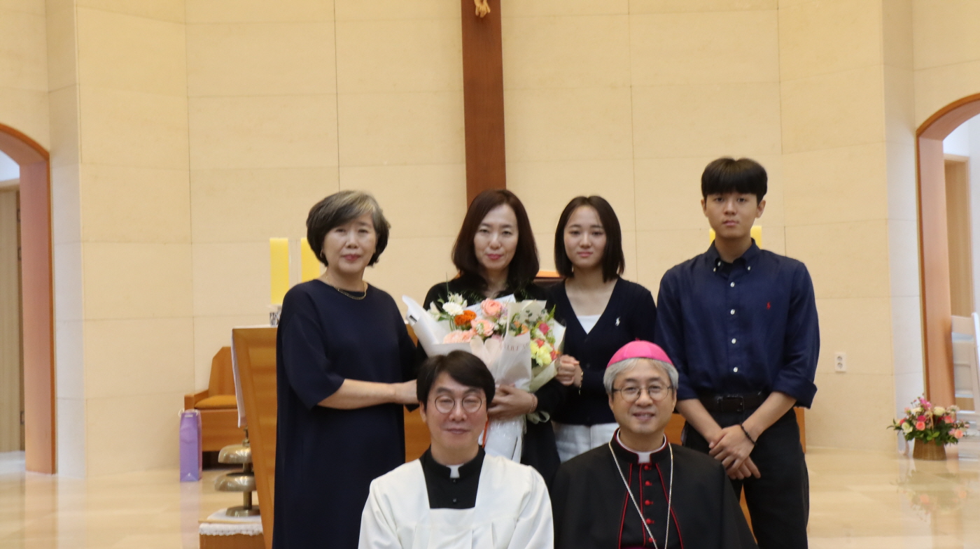 [크기변환]주교님 방문 견진성사(257).JPG