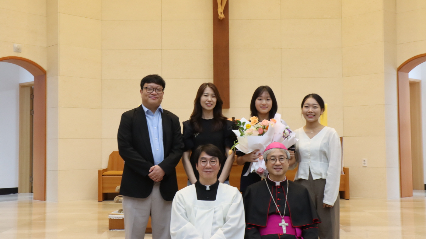 [크기변환]주교님 방문 견진성사(291).JPG