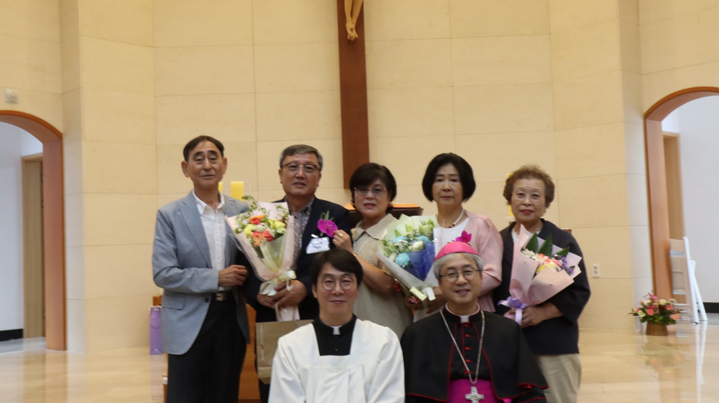 [크기변환]주교님 방문 견진성사(261).JPG