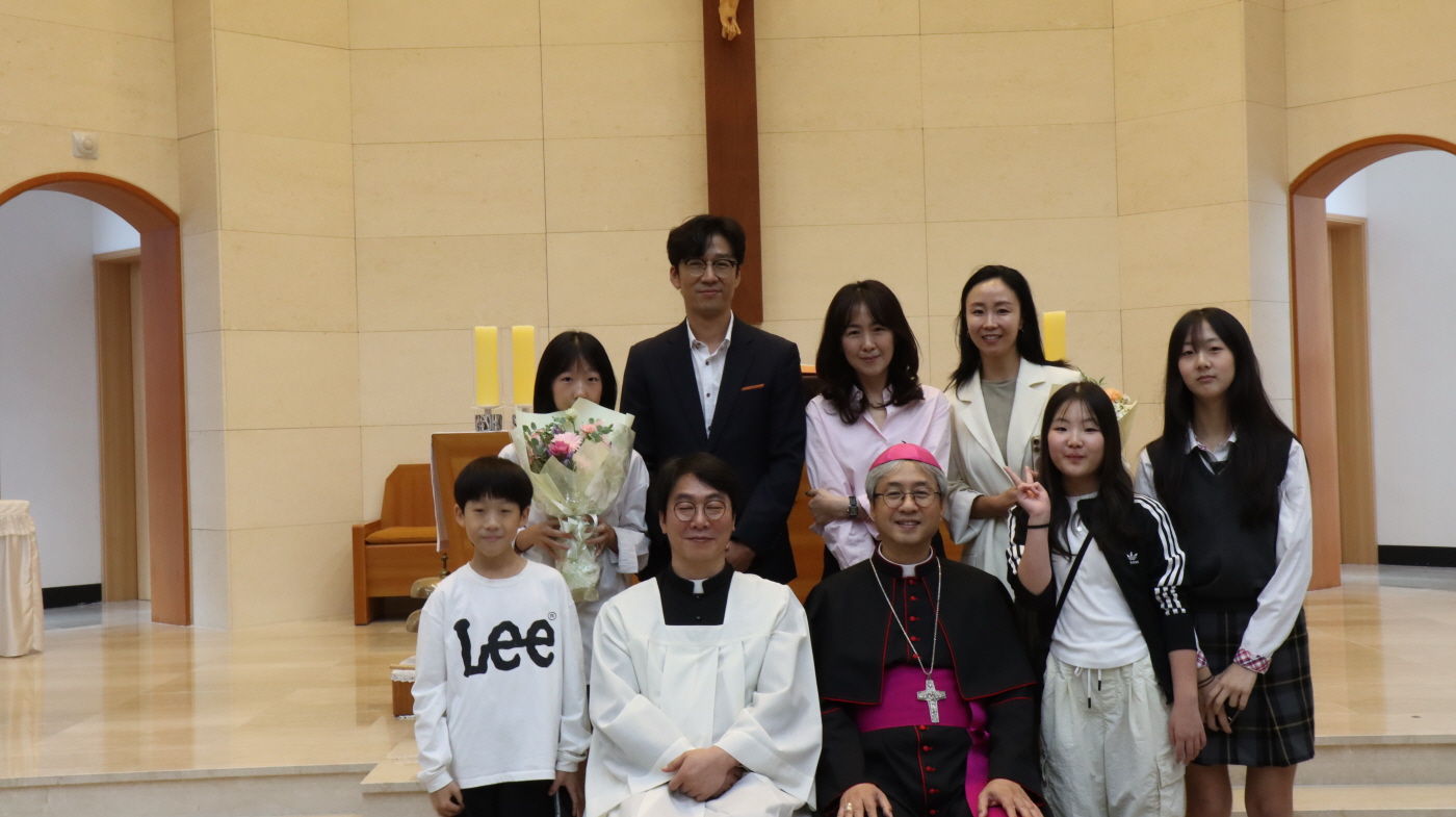 [크기변환]주교님 방문 견진성사(315).JPG