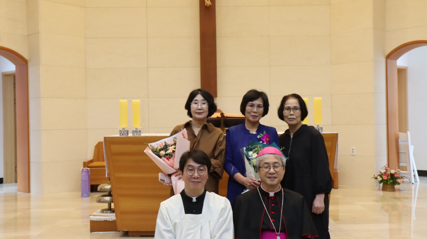 [크기변환]주교님 방문 견진성사(247).JPG