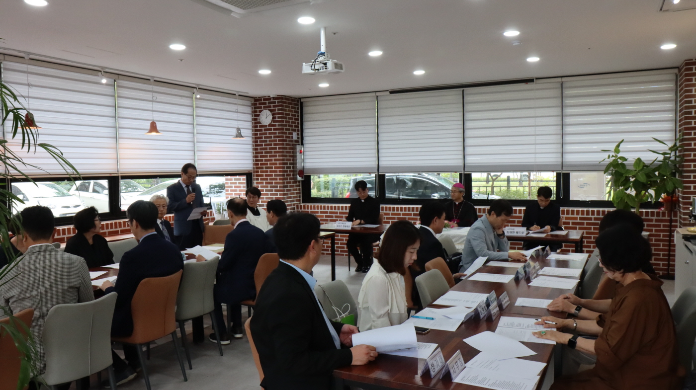 [크기변환]주교님 방문 견진성사(325).JPG