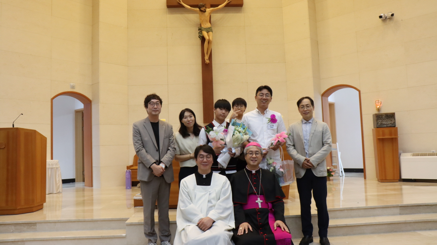 [크기변환]주교님 방문 견진성사(278).JPG
