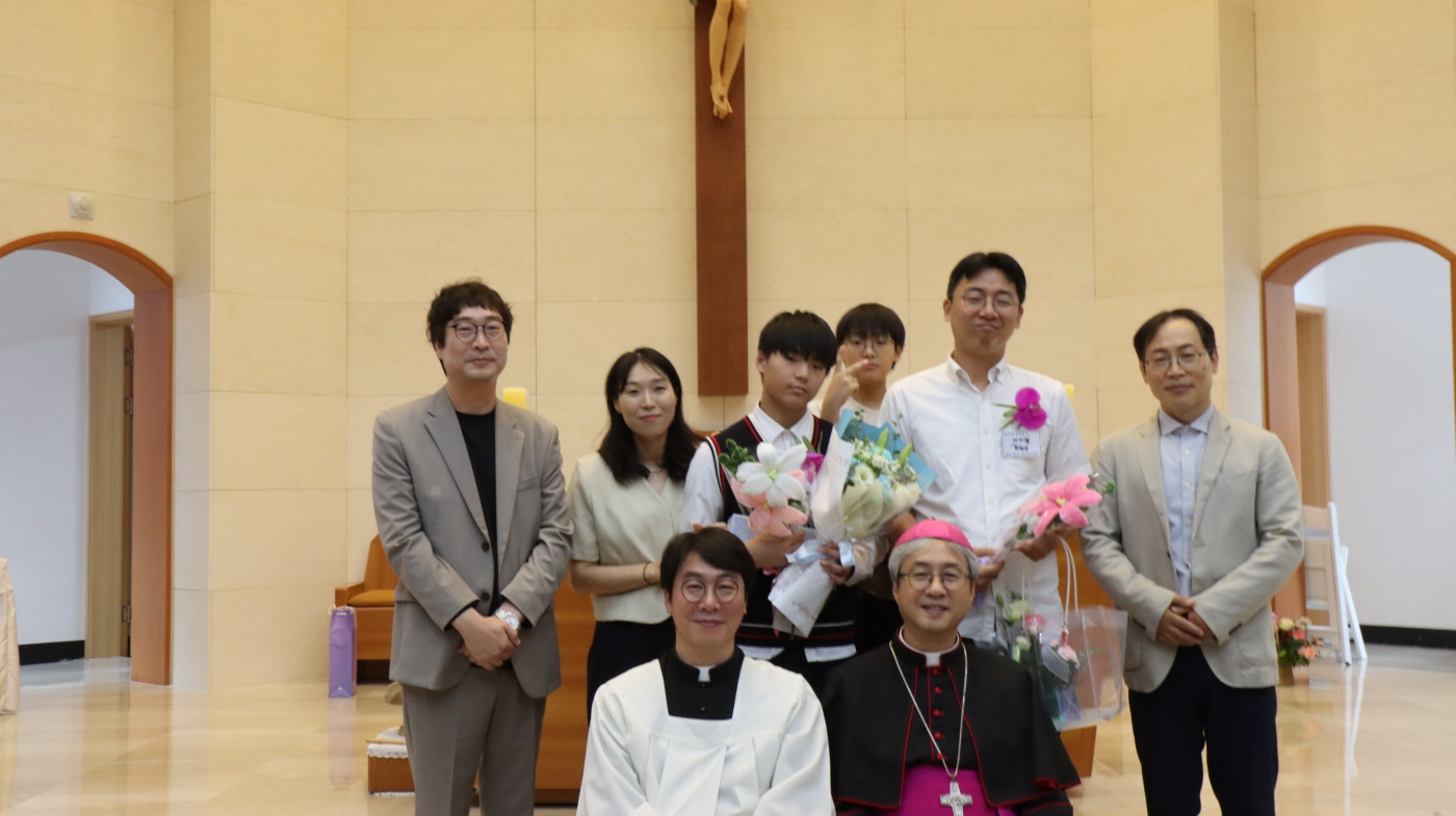 [크기변환]주교님 방문 견진성사(279).JPG