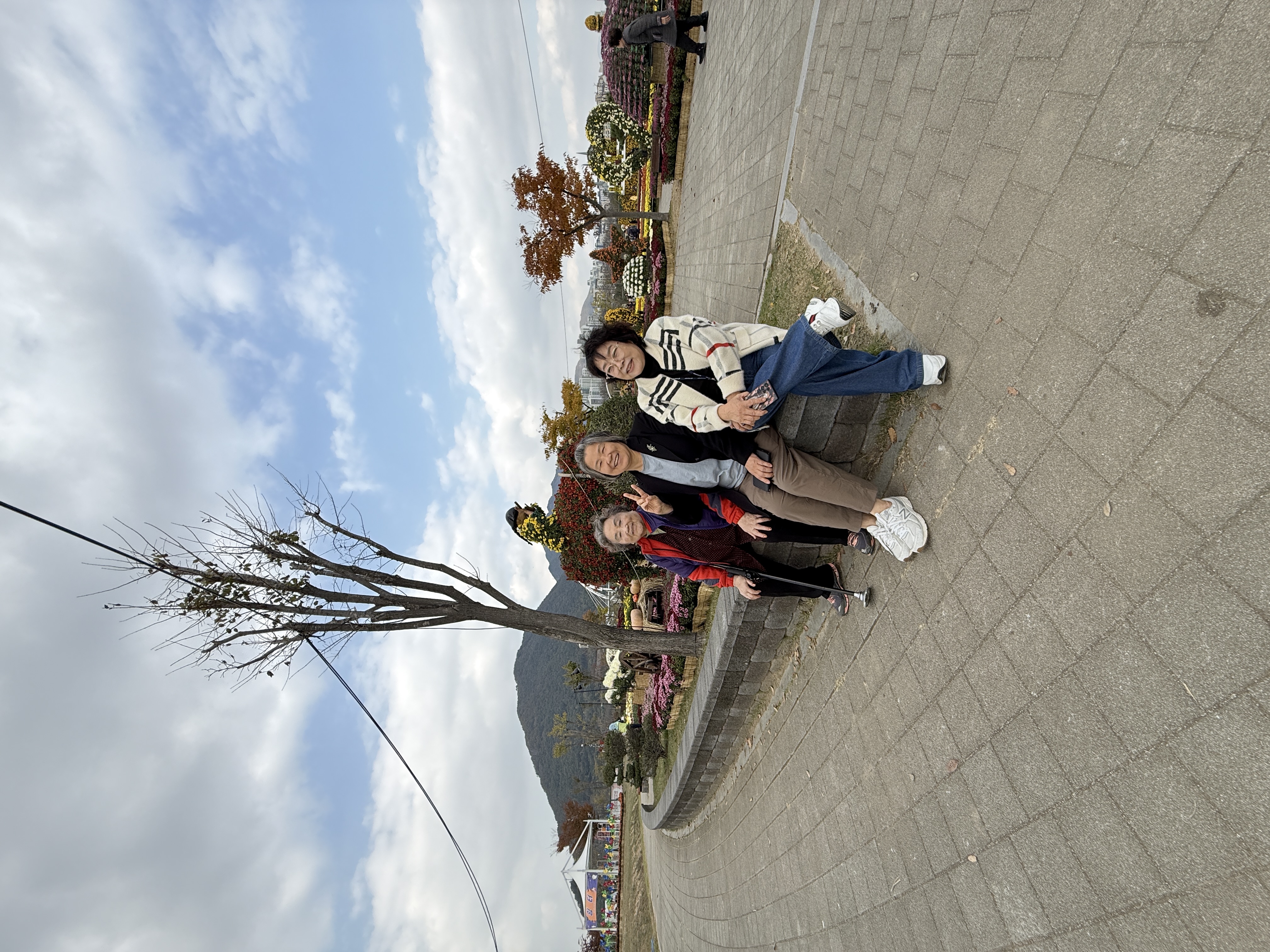 [연도회]묘지참배및야유회 (12).JPG