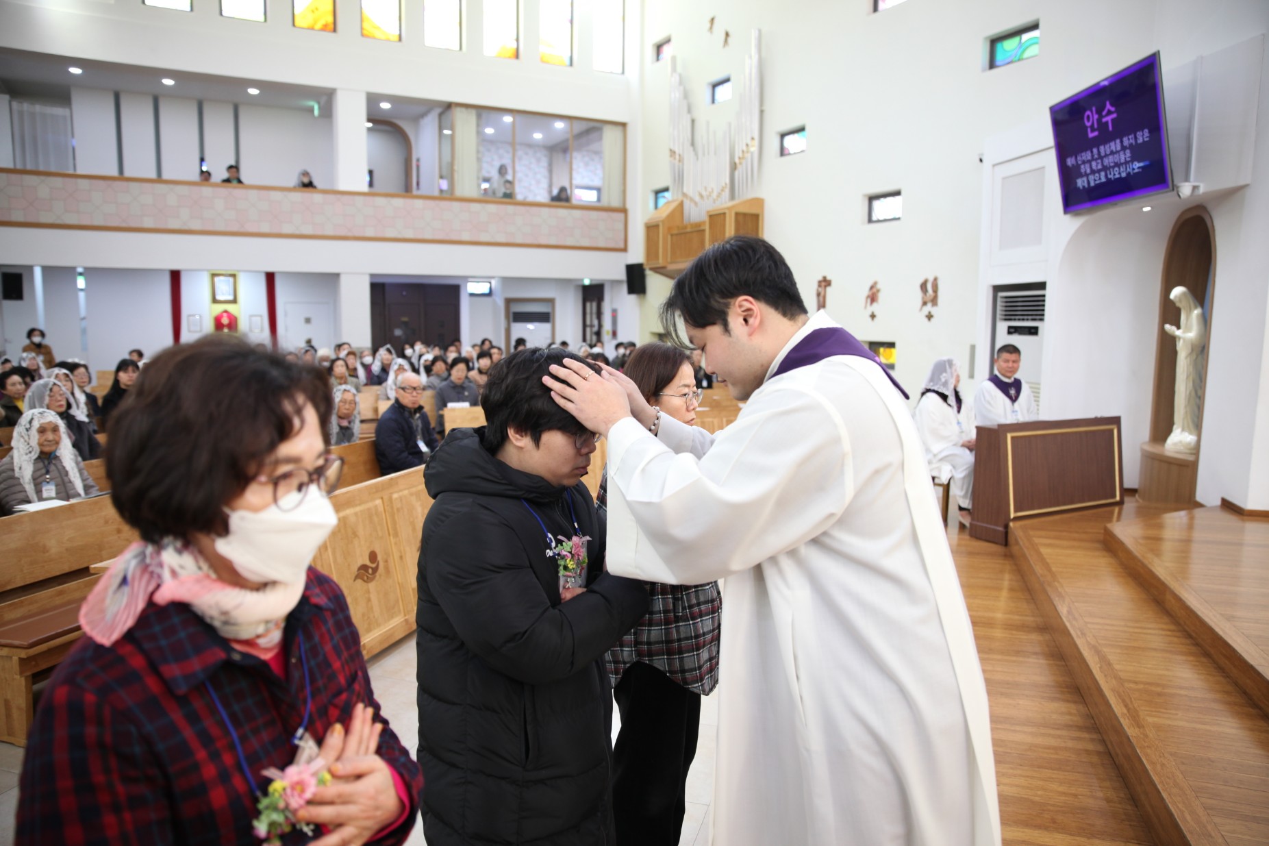 IMG_4929_copy_1853x1235.jpg
