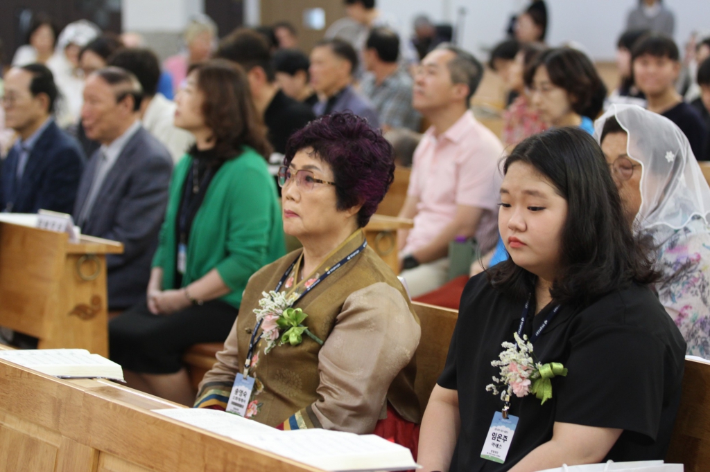 IMG_4214_copy_2073x1382.jpg