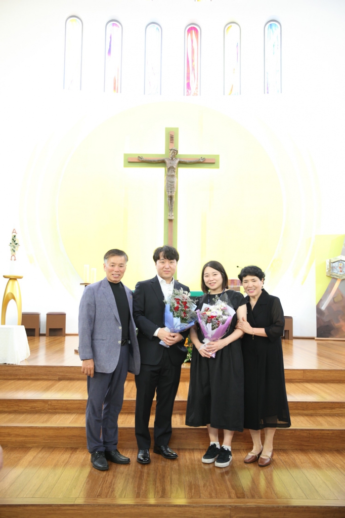 IMG_2947_copy_1497x2246.jpg