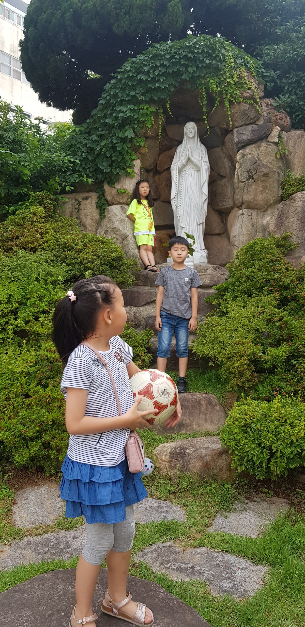 20190713_173456-1200x2469.jpg