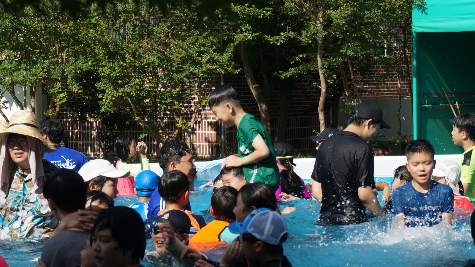 DSC05677-1600x899.JPG