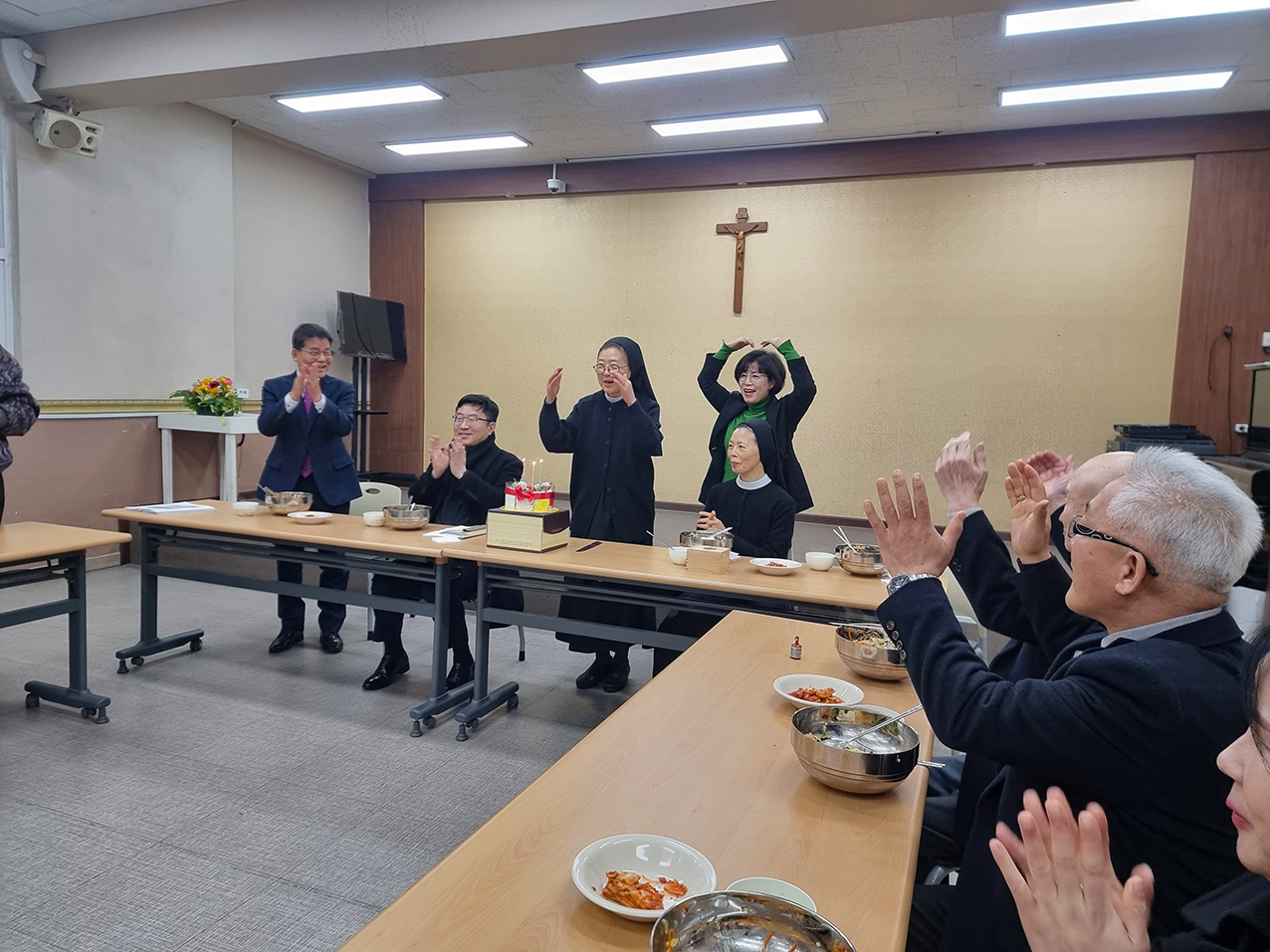 수녀님3.jpg