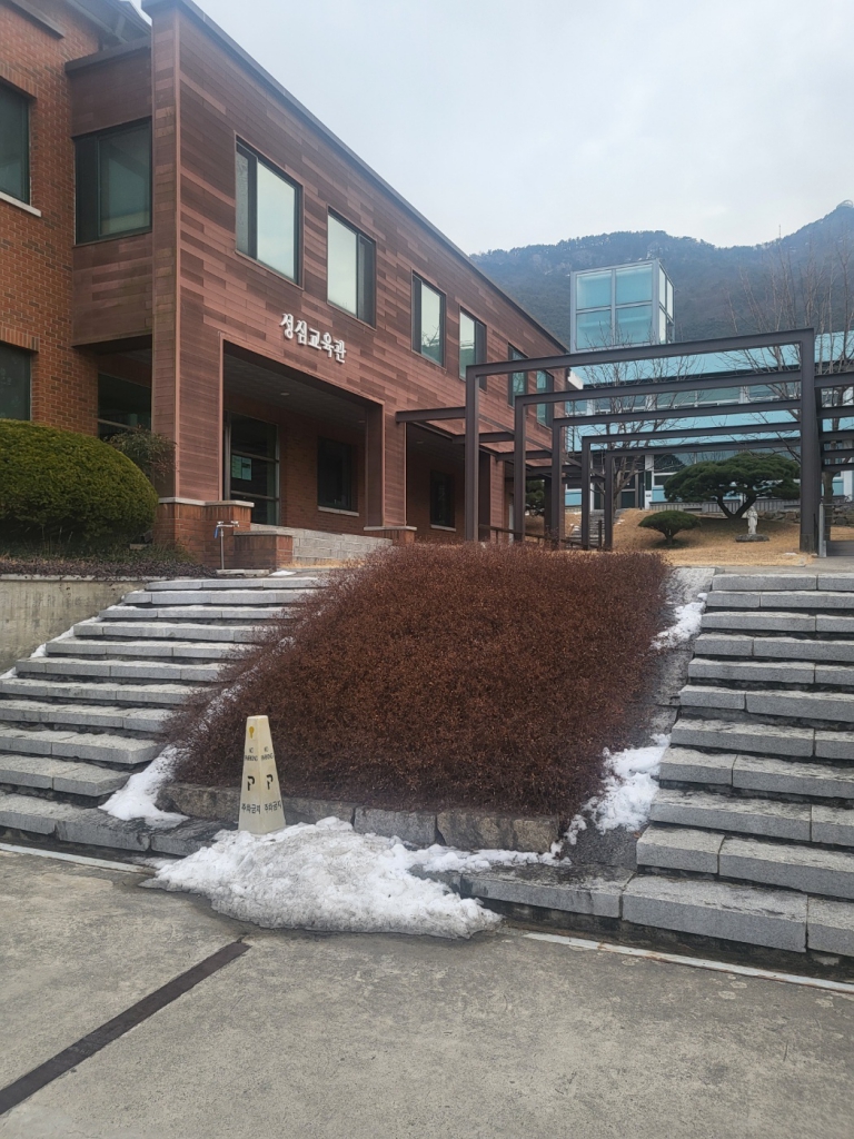 KakaoTalk_20250325_215234154_06.jpg