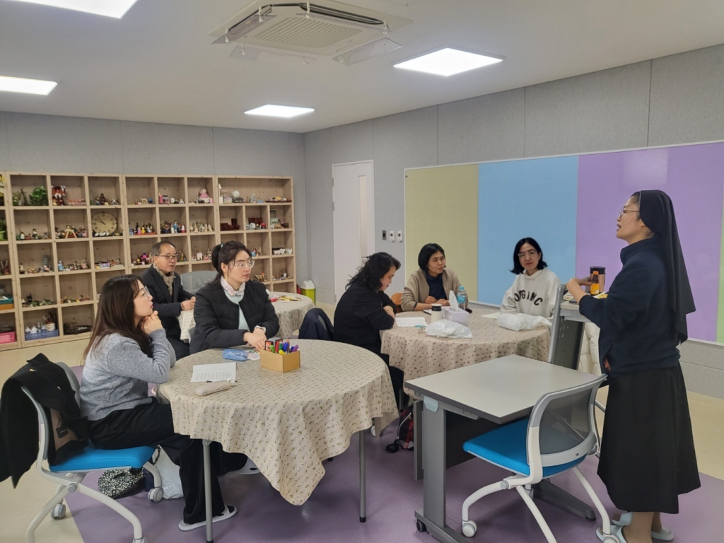KakaoTalk_20250325_215513007_04.jpg
