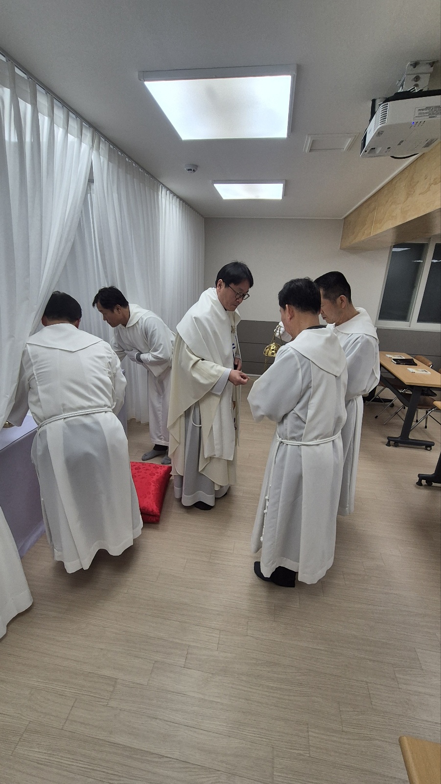 KakaoTalk_20240328_204933053_03.jpg