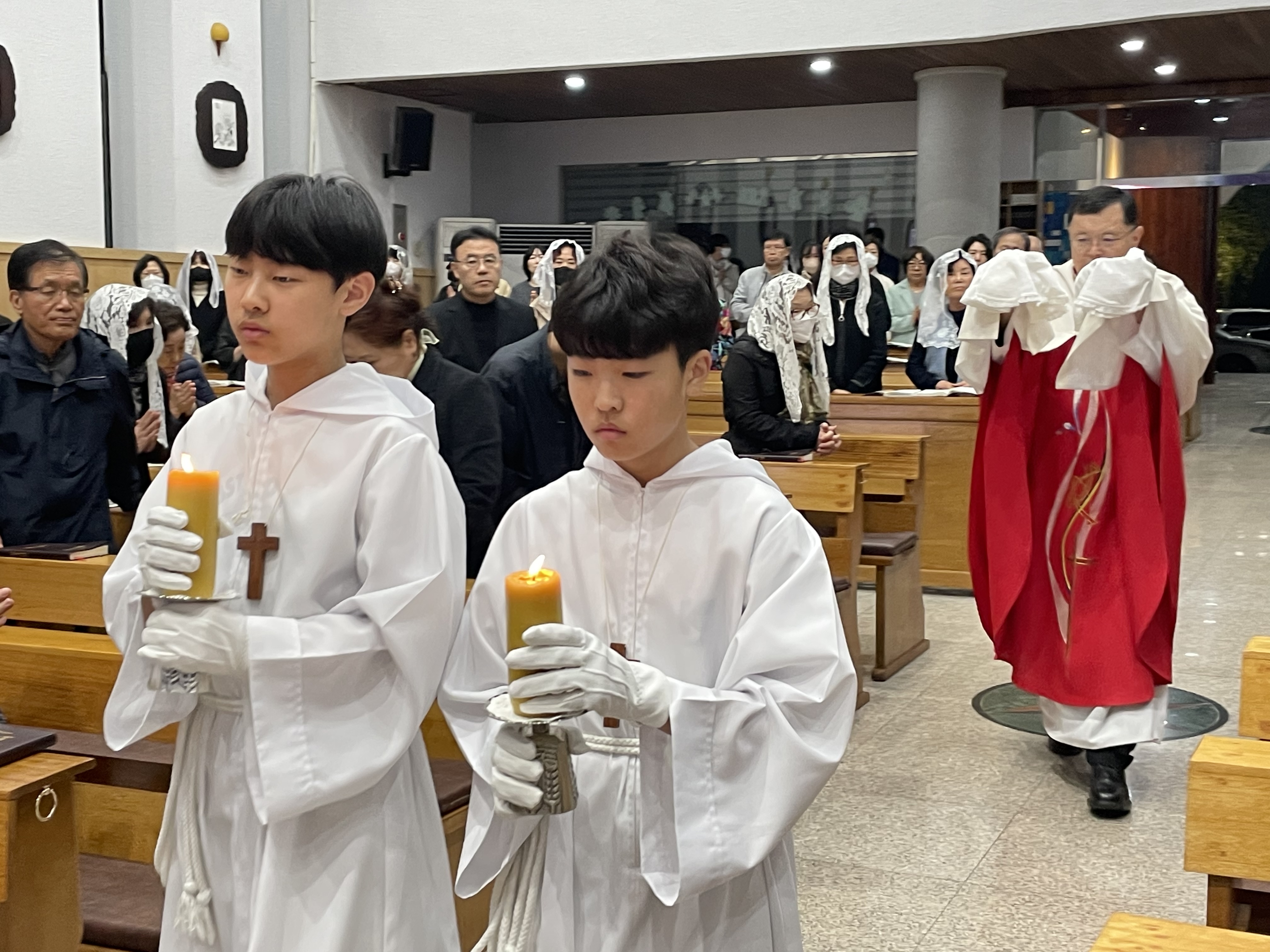 250418 주님수난성금요일 (18).jpg