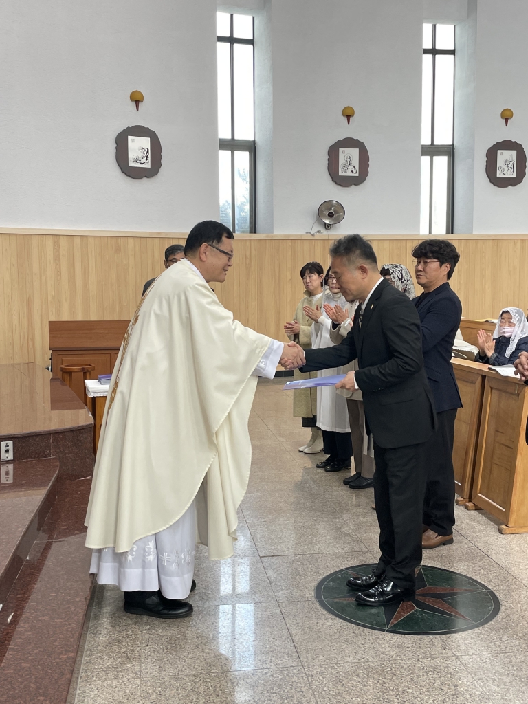 24년 사목회임명장 수여 (3).jpg
