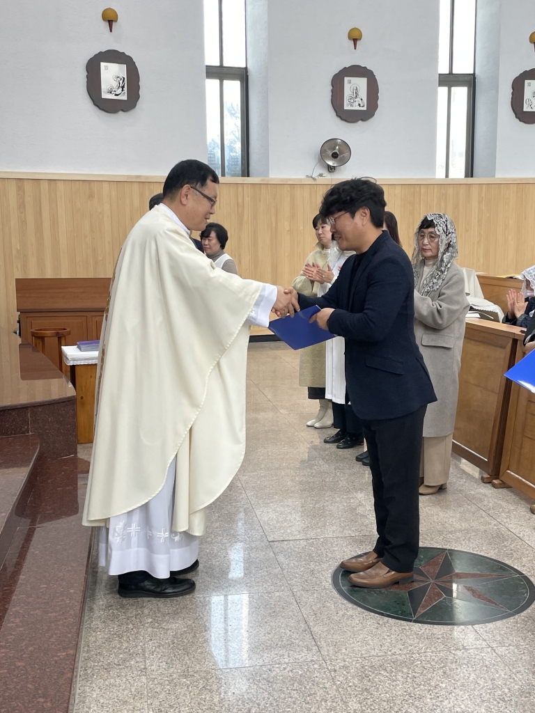 24년 사목회임명장 수여 (6).jpg