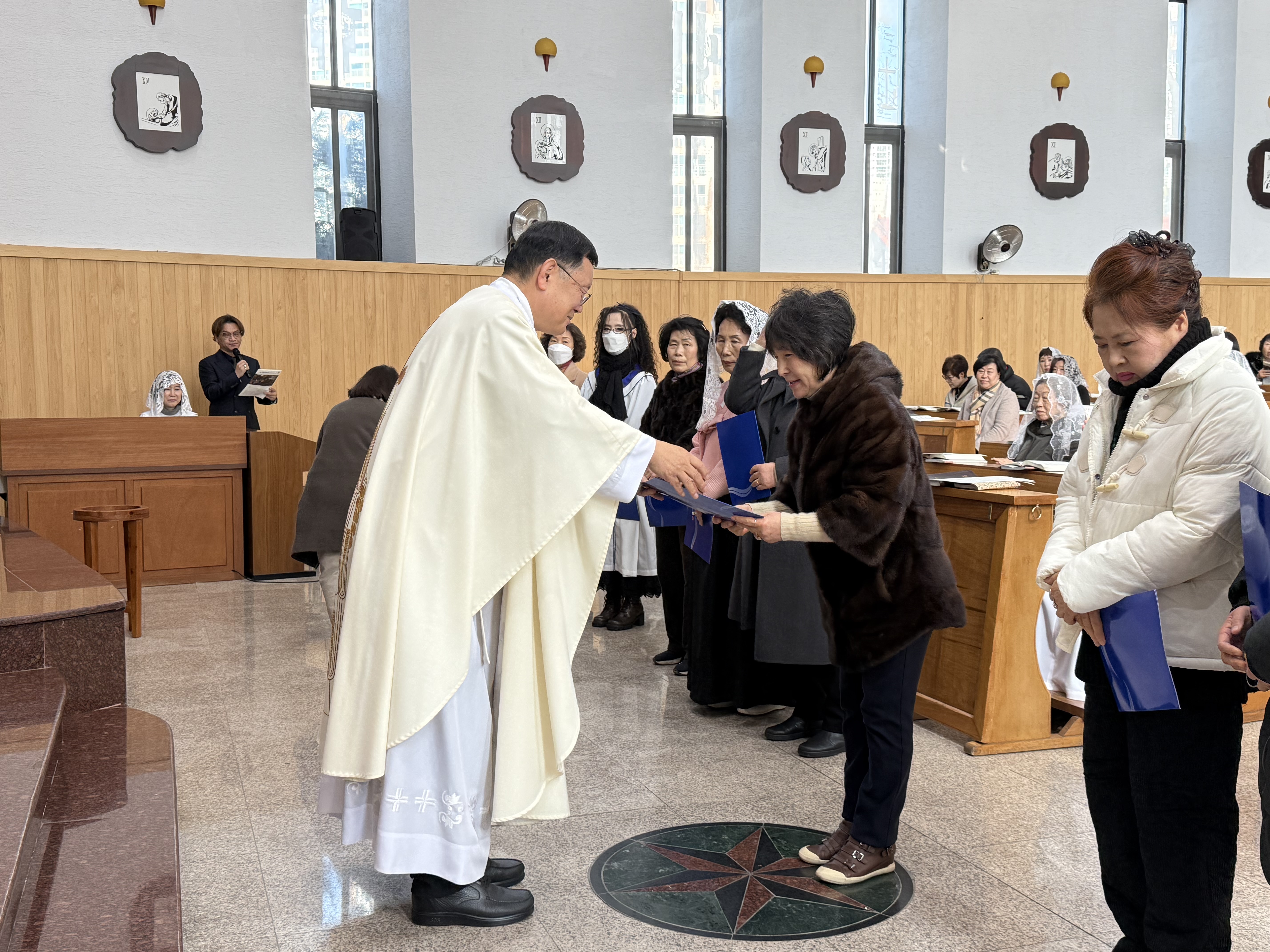 제단체장, 구역장 임명장 수여 (22).jpg