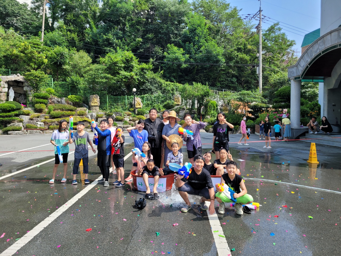 230701초등부 저학년 물놀이(1).jpg