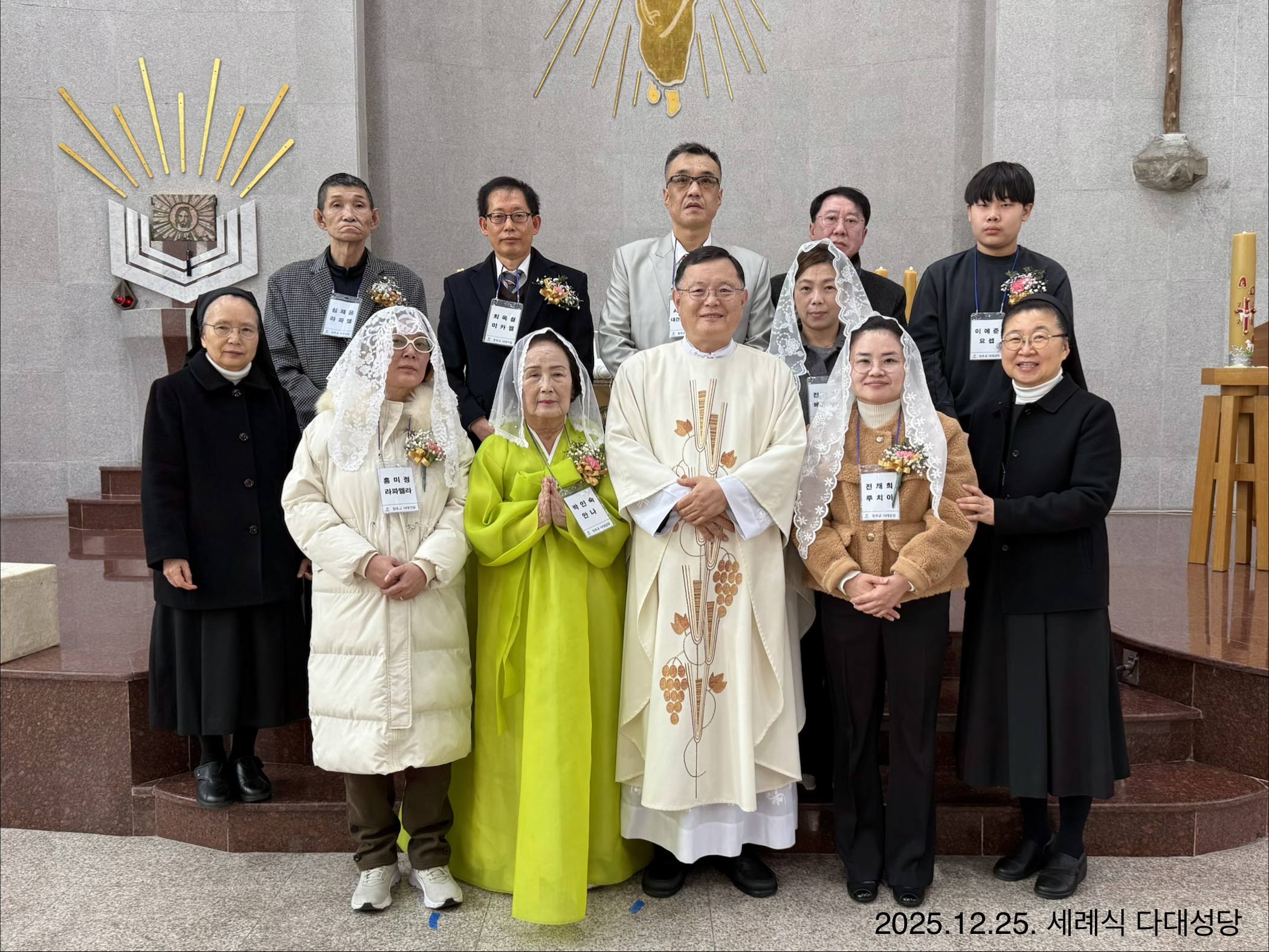 251225 세례식 (21).jpg