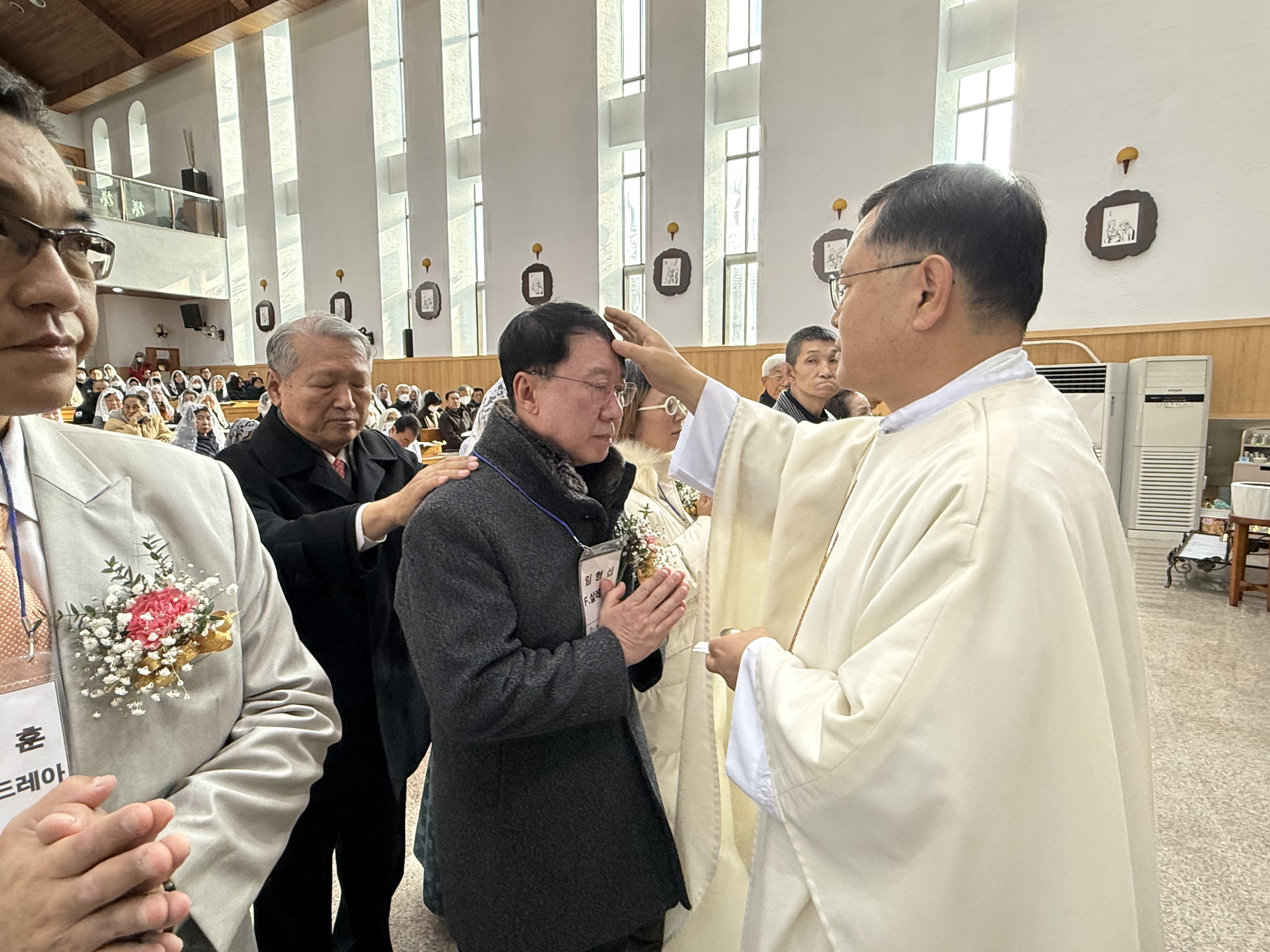 251225 세례식 (13).jpg