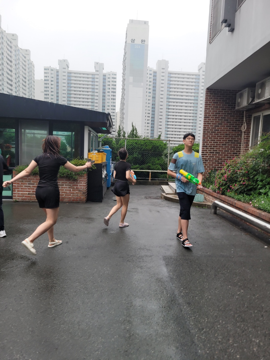 KakaoTalk_20230709_203542447_04.jpg