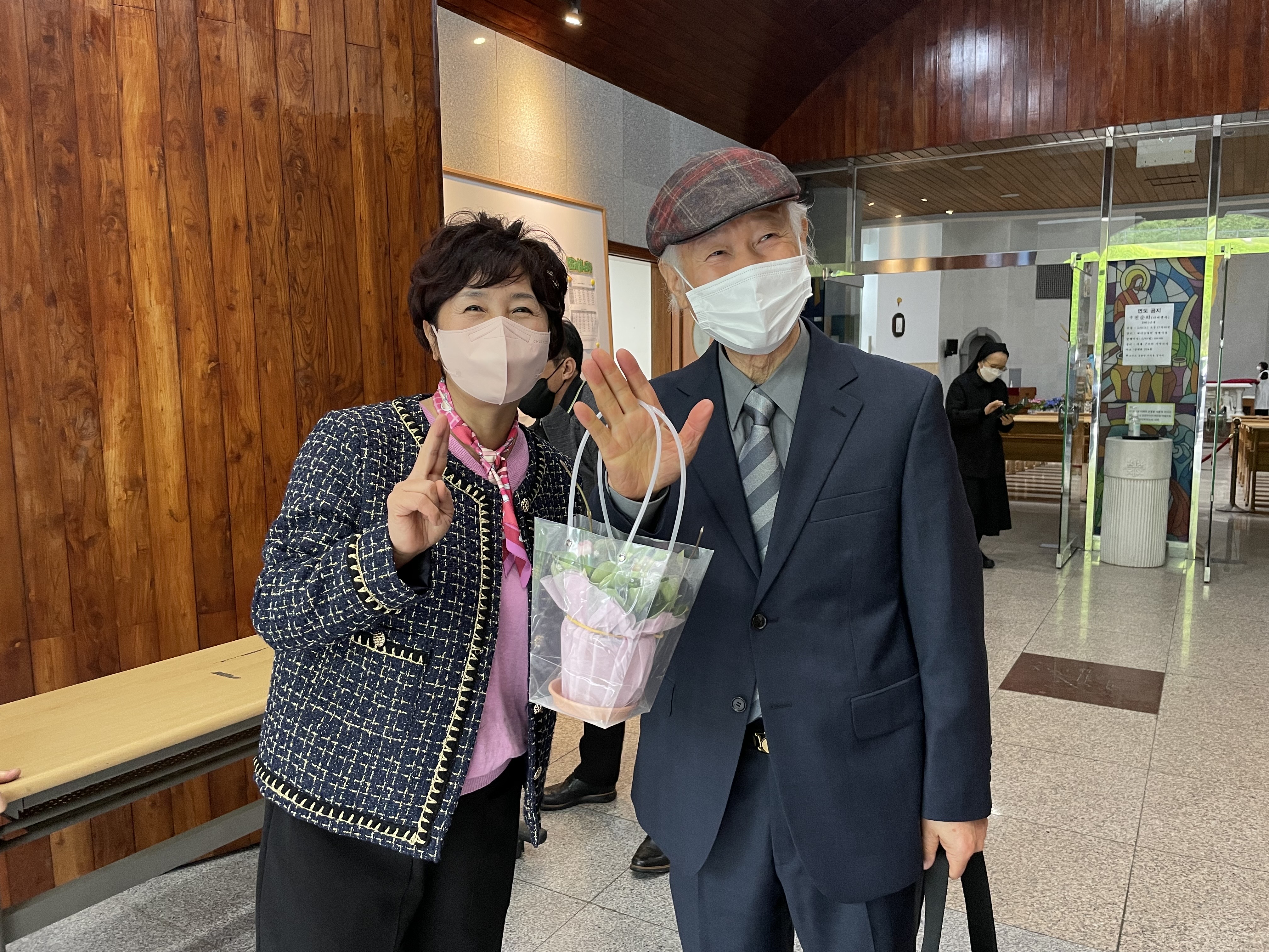 23년 어버이날 행사 (42).jpg