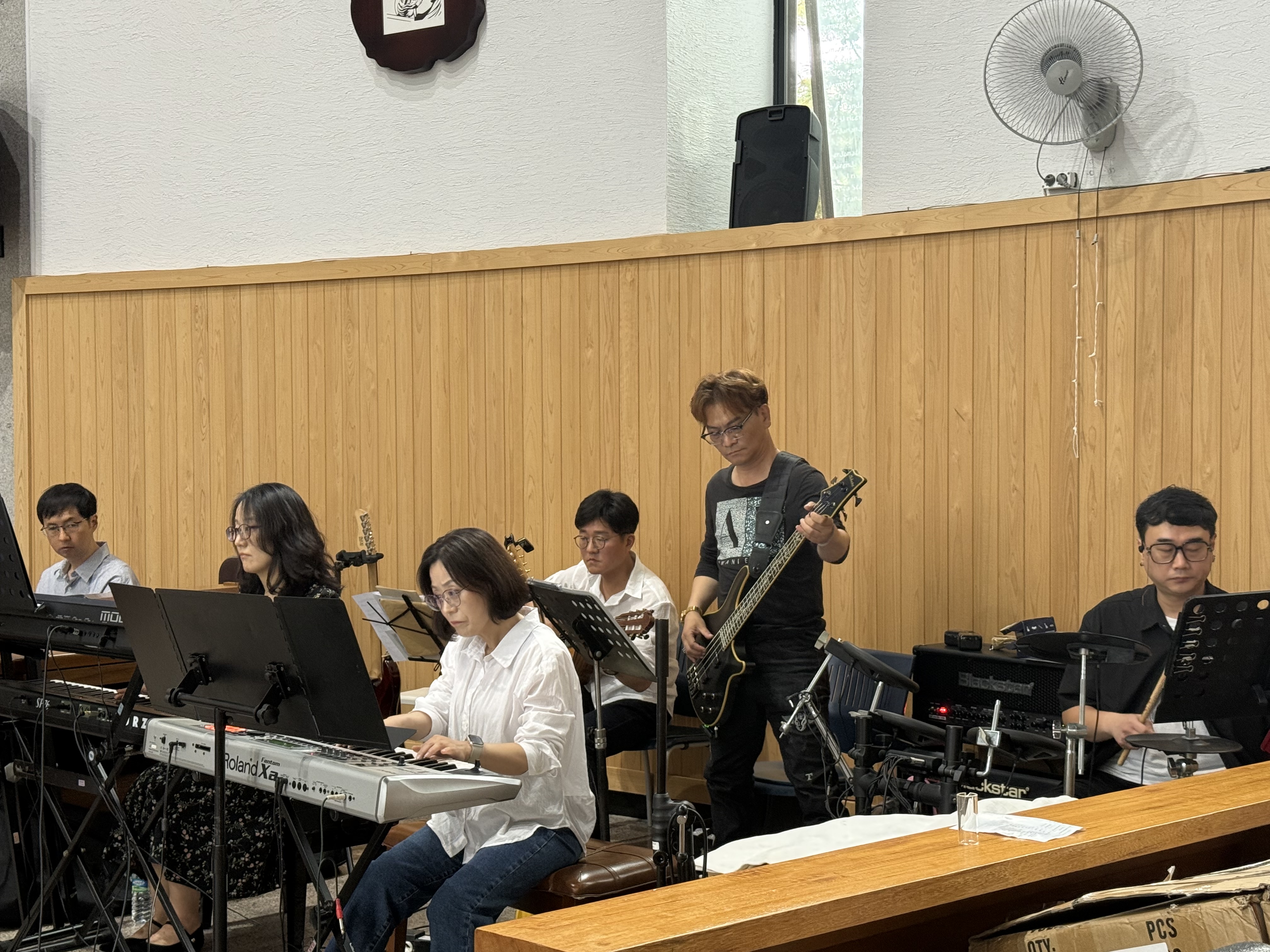 251019 주사위 정기공연 (7).jpg