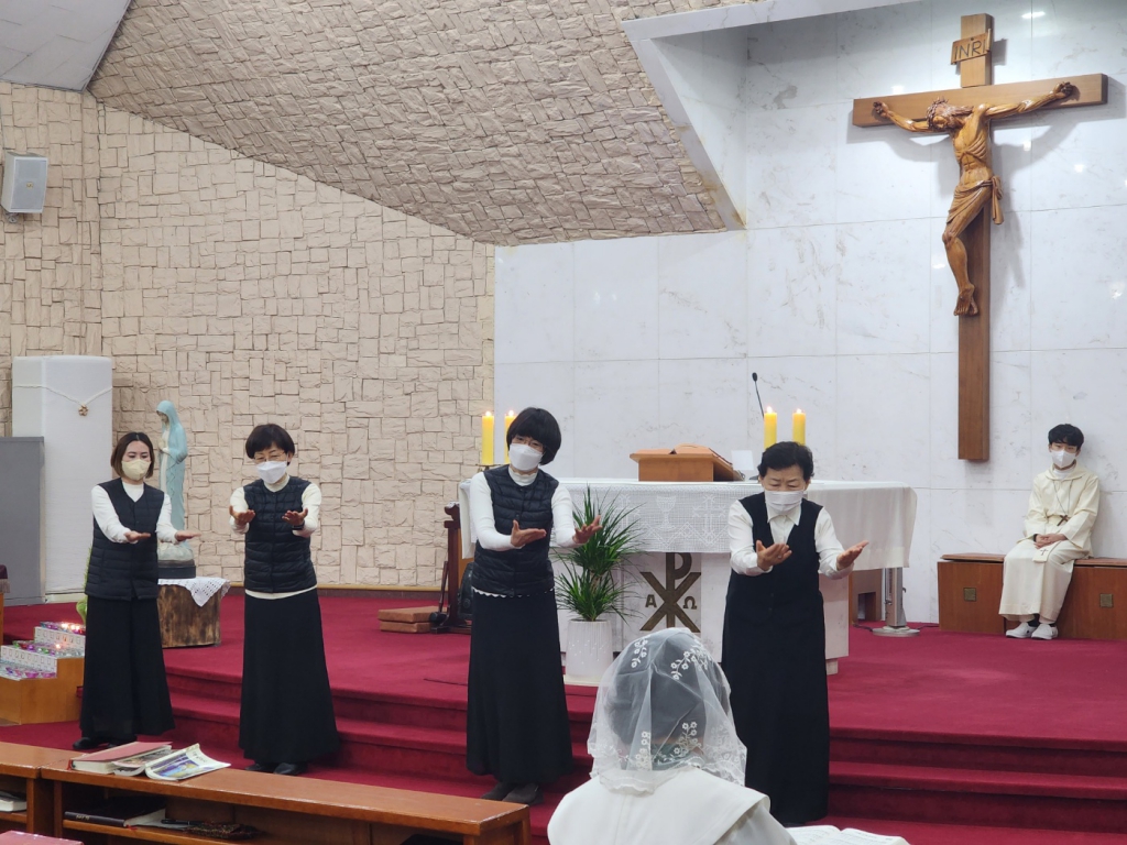 KakaoTalk_20230212_220034781_06.jpg