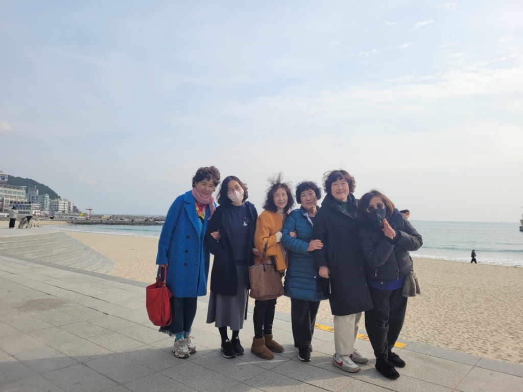 KakaoTalk_20230212_220034781_09.jpg