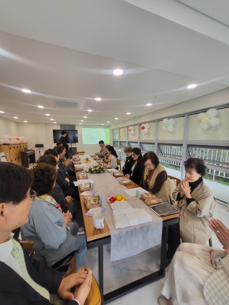 KakaoTalk_20241028_122817787_05.jpg