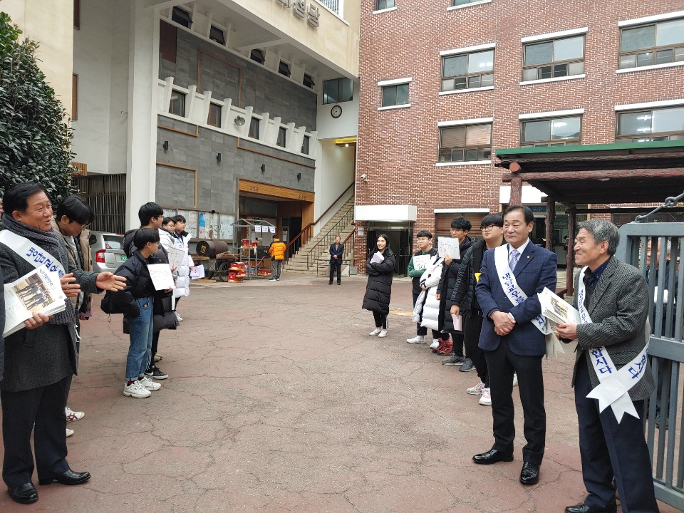 KakaoTalk_20191222_183903751_14.jpg