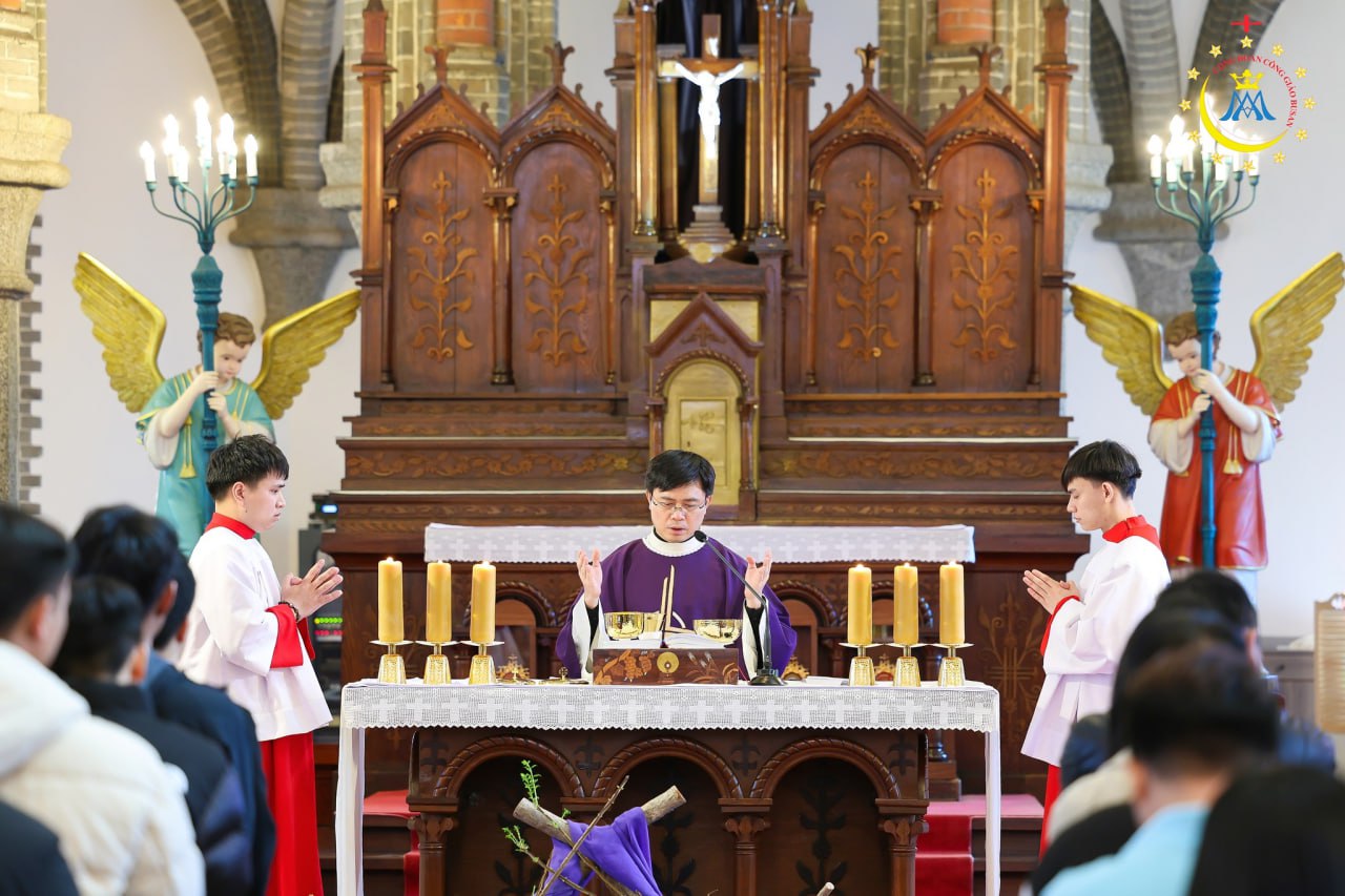 지난달한일 - 성지순례2.jpg