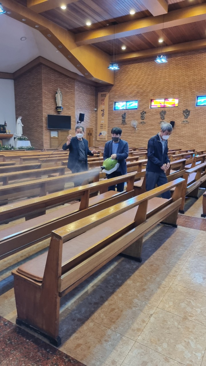 BandPhoto_41003853645.jpg