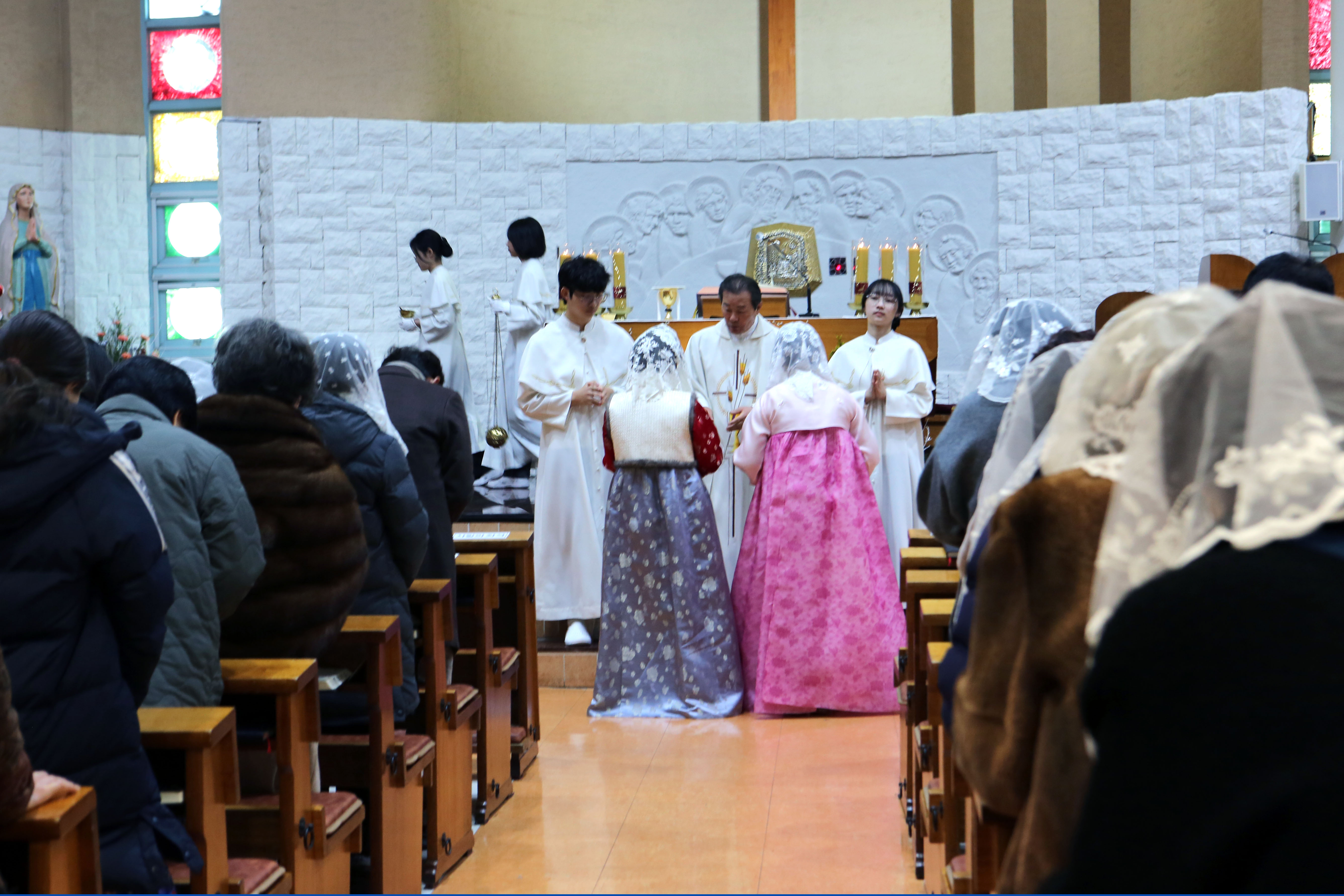 I2025성탄 봉헌.jpg
