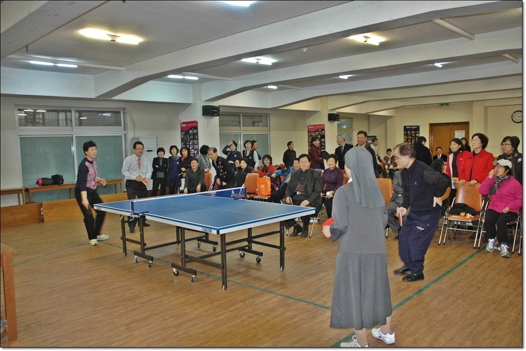 사F2D3~1.JPG