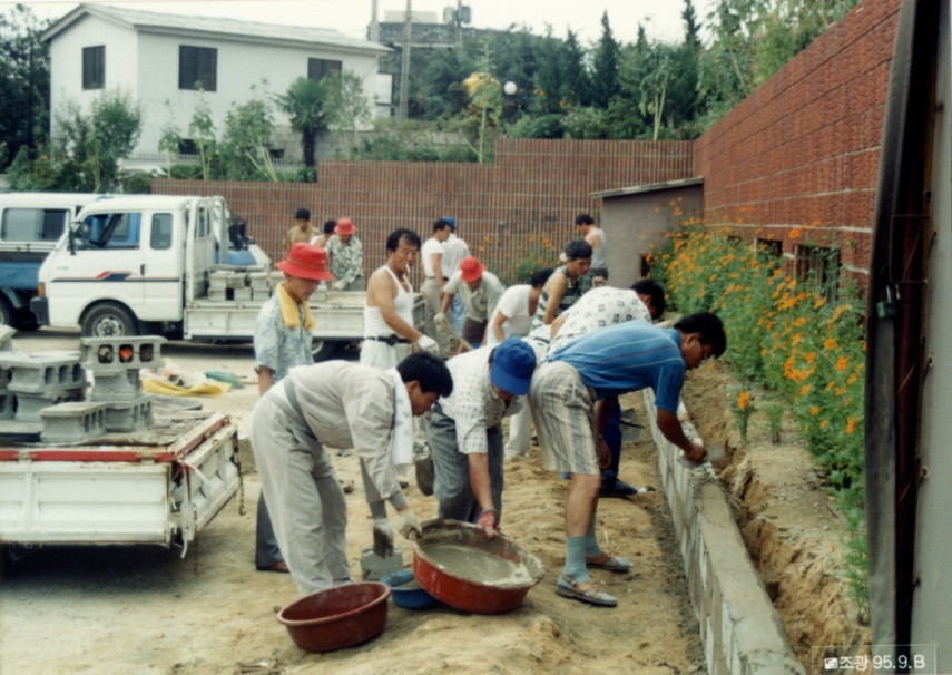 화단 공사.jpg
