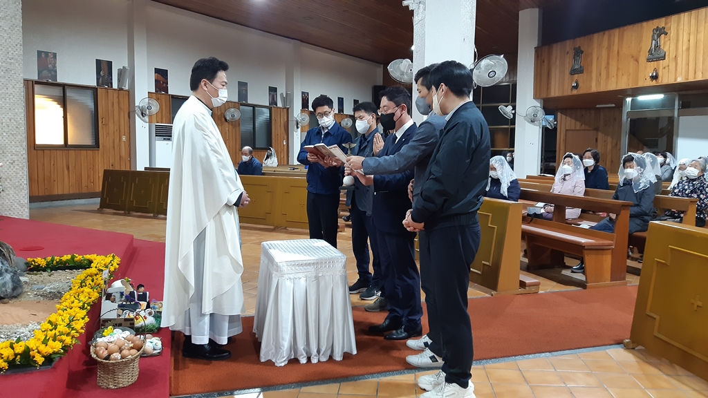 KakaoTalk_20230417_212302737_04.jpg