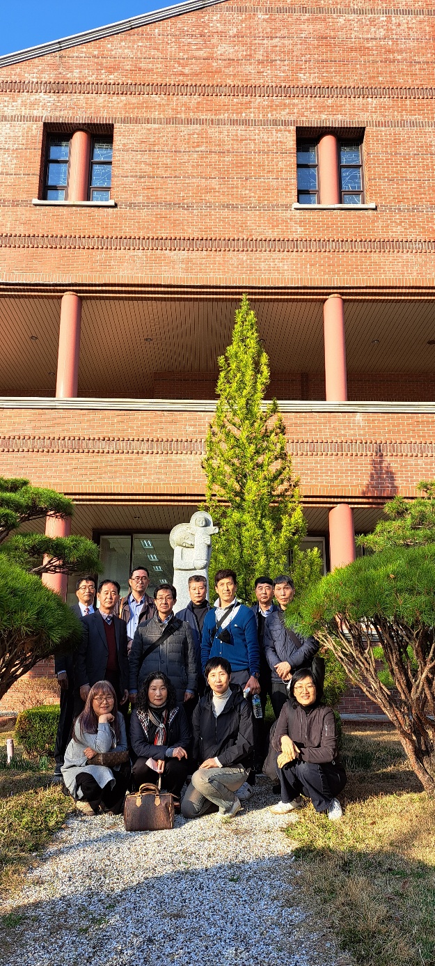 KakaoTalk_20230328_055100877_01.jpg
