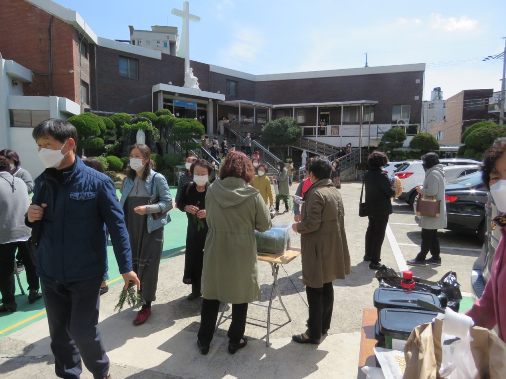 9_ce3Ud018svc18uj4gg451f4f_17mf3z (1) - 복사본.jpg