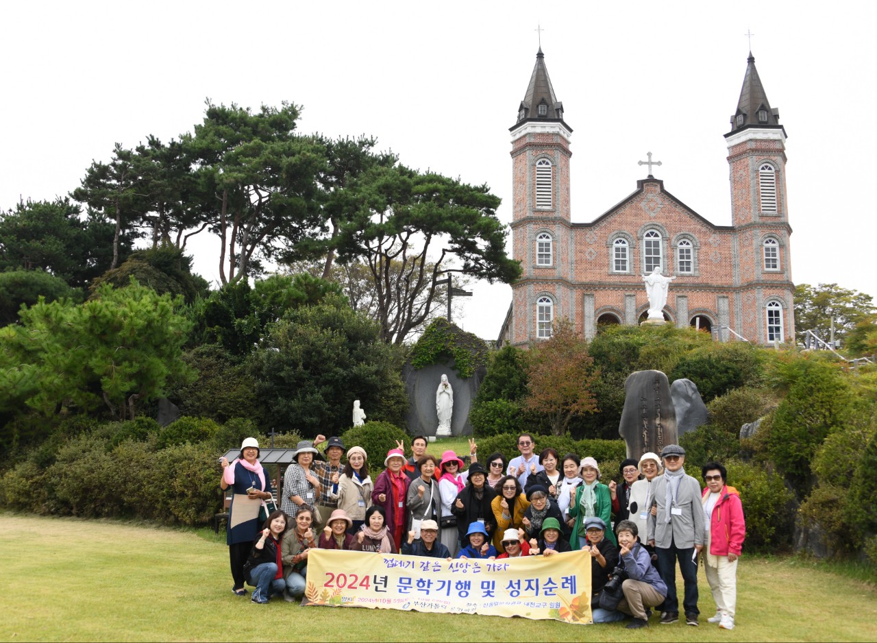 부산가톨릭문인협회_Photo_20241008_25.jpg