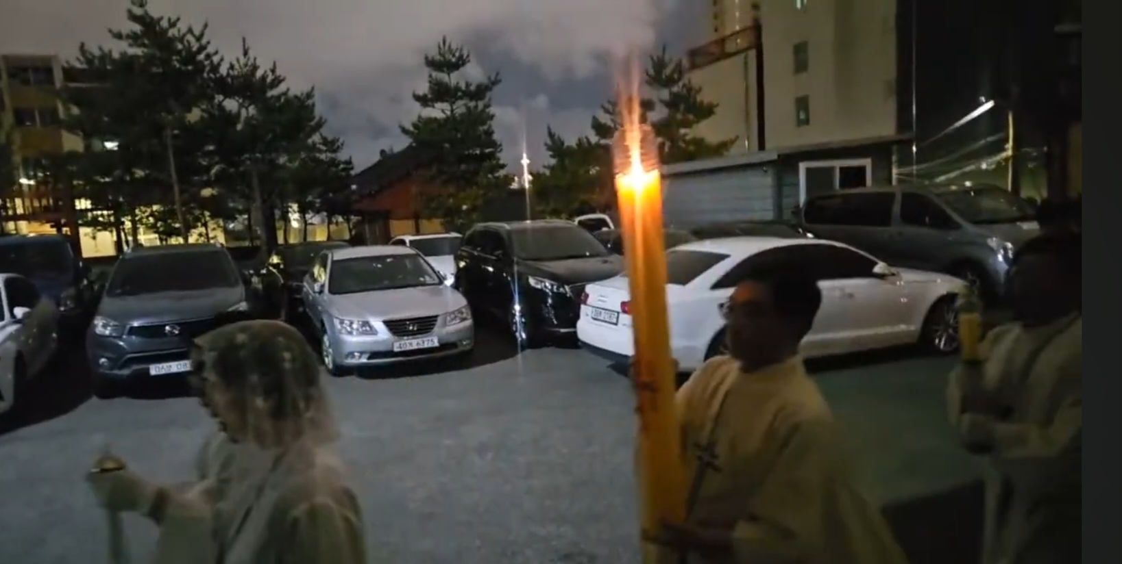 Screenshot_20250518_110348_YouTube.jpg