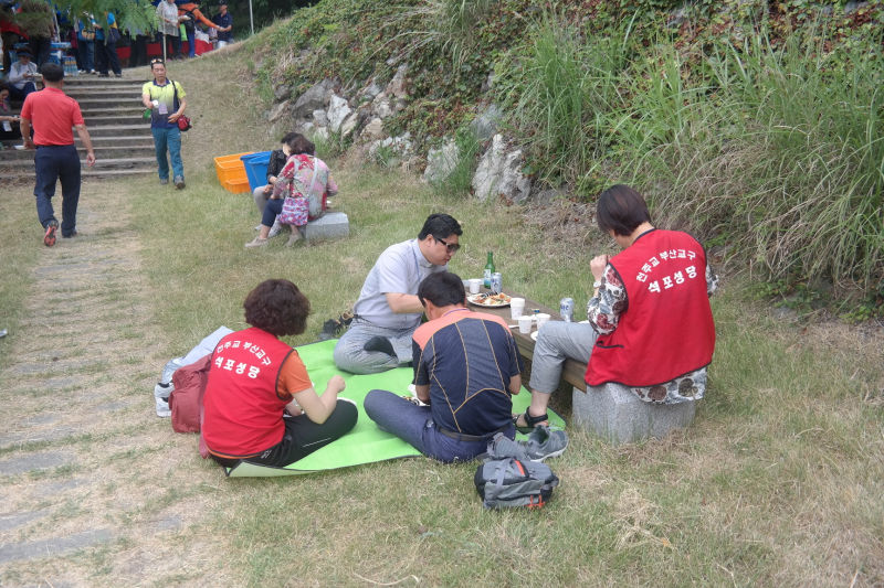 2017_0625성지순례_성김밤우묘소SAM_8391.jpg