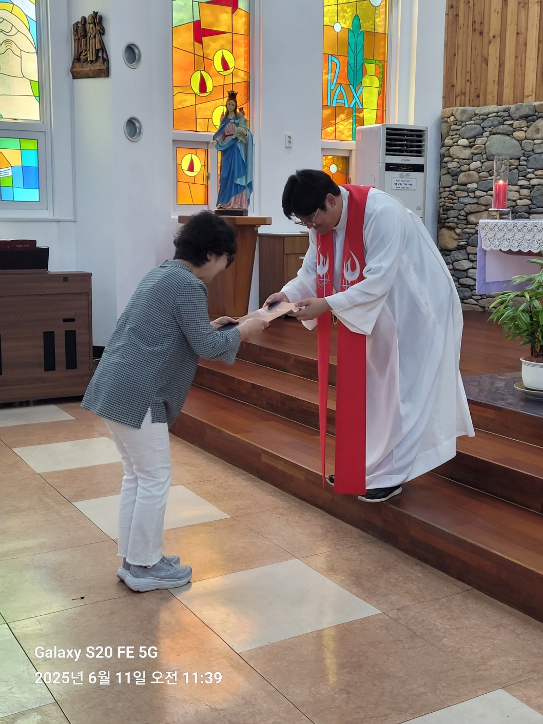 KakaoTalk_20250614_184609810_17.jpg