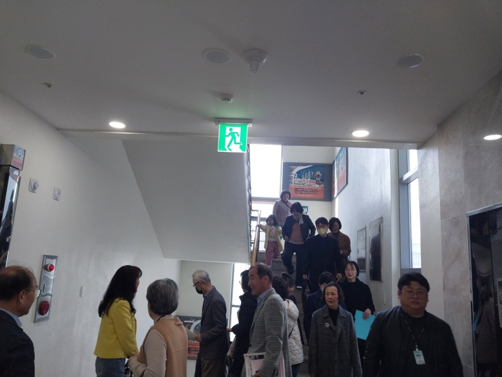 KakaoTalk_20240317_220558564_05.jpg