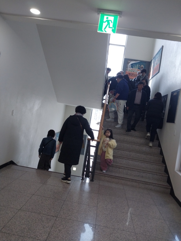 KakaoTalk_20240317_220558564_06.jpg