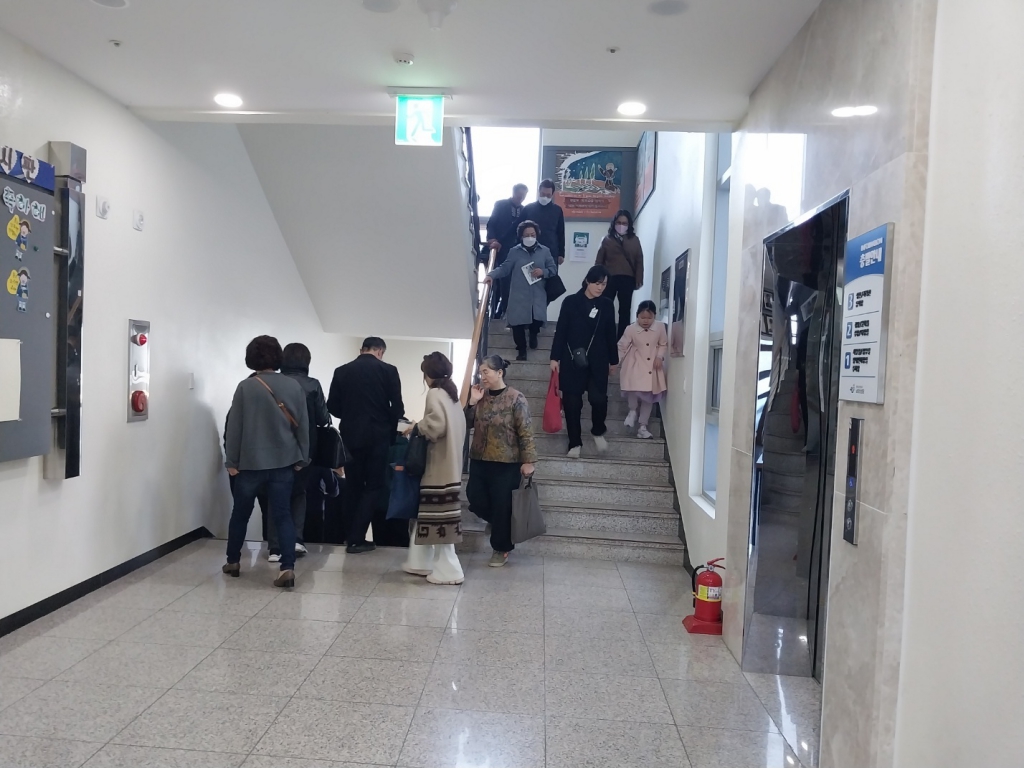 KakaoTalk_20240317_220622015_06.jpg