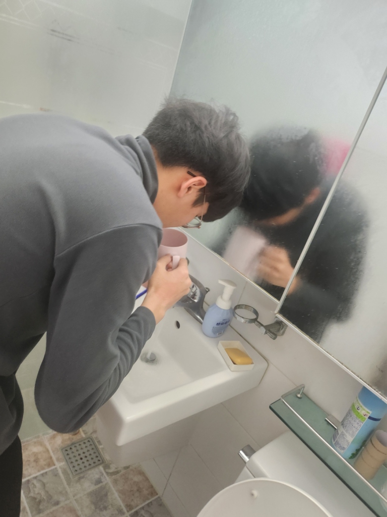 KakaoTalk_20240225_003157885_05.jpg