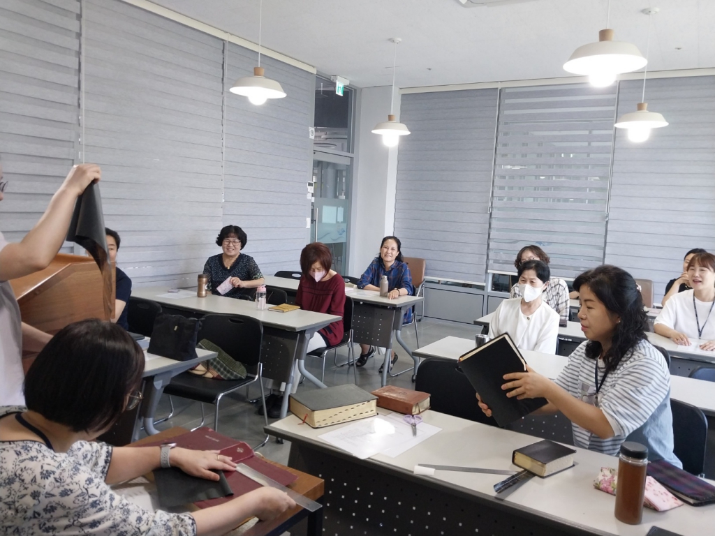 6.24)성경2.jpg